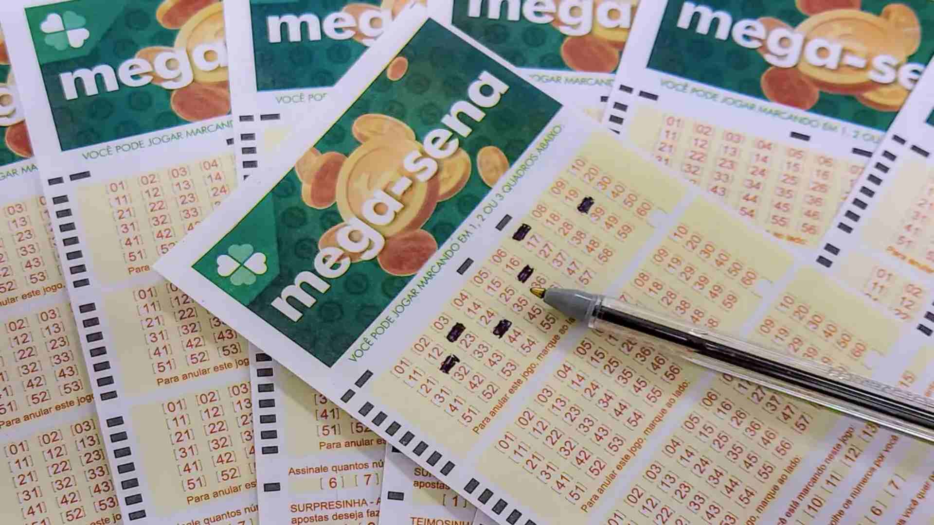 Menina de 11 anos acerta os números da Mega-Sena, mas pais esquecem de pagar o jogo