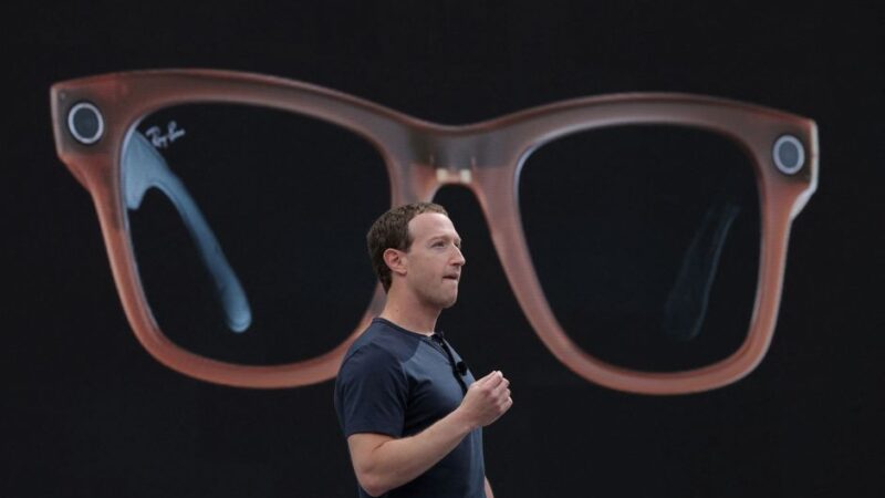 Meta negocia comprar participação na dona dos óculos Ray-Ban