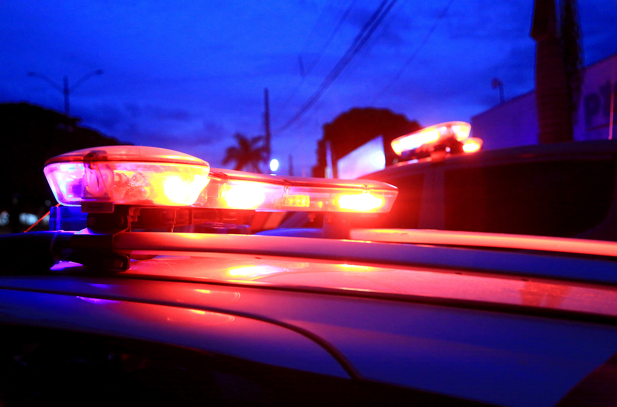 PM prende motociclista com mandado de prisão em aberto por violência doméstica