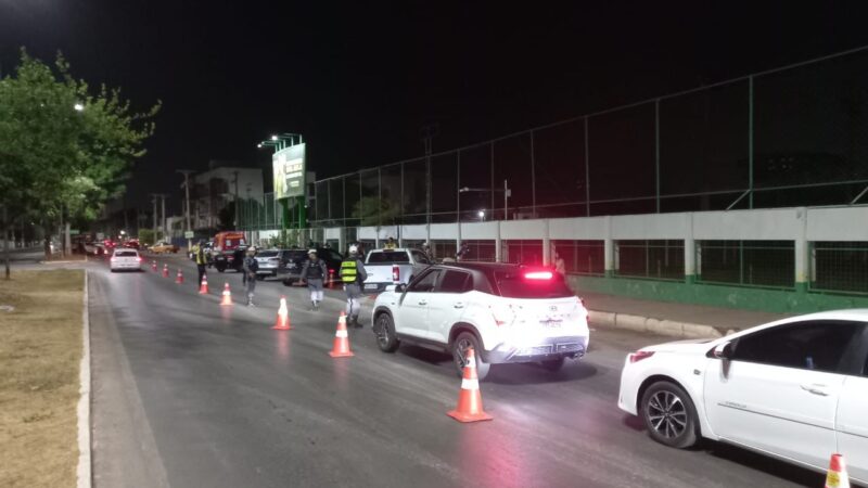 Operação Lei Seca termina com dez motoristas presos por embriaguez na madrugada Operação Lei Seca termina com dez motoristas presos por embriaguez na madrugada