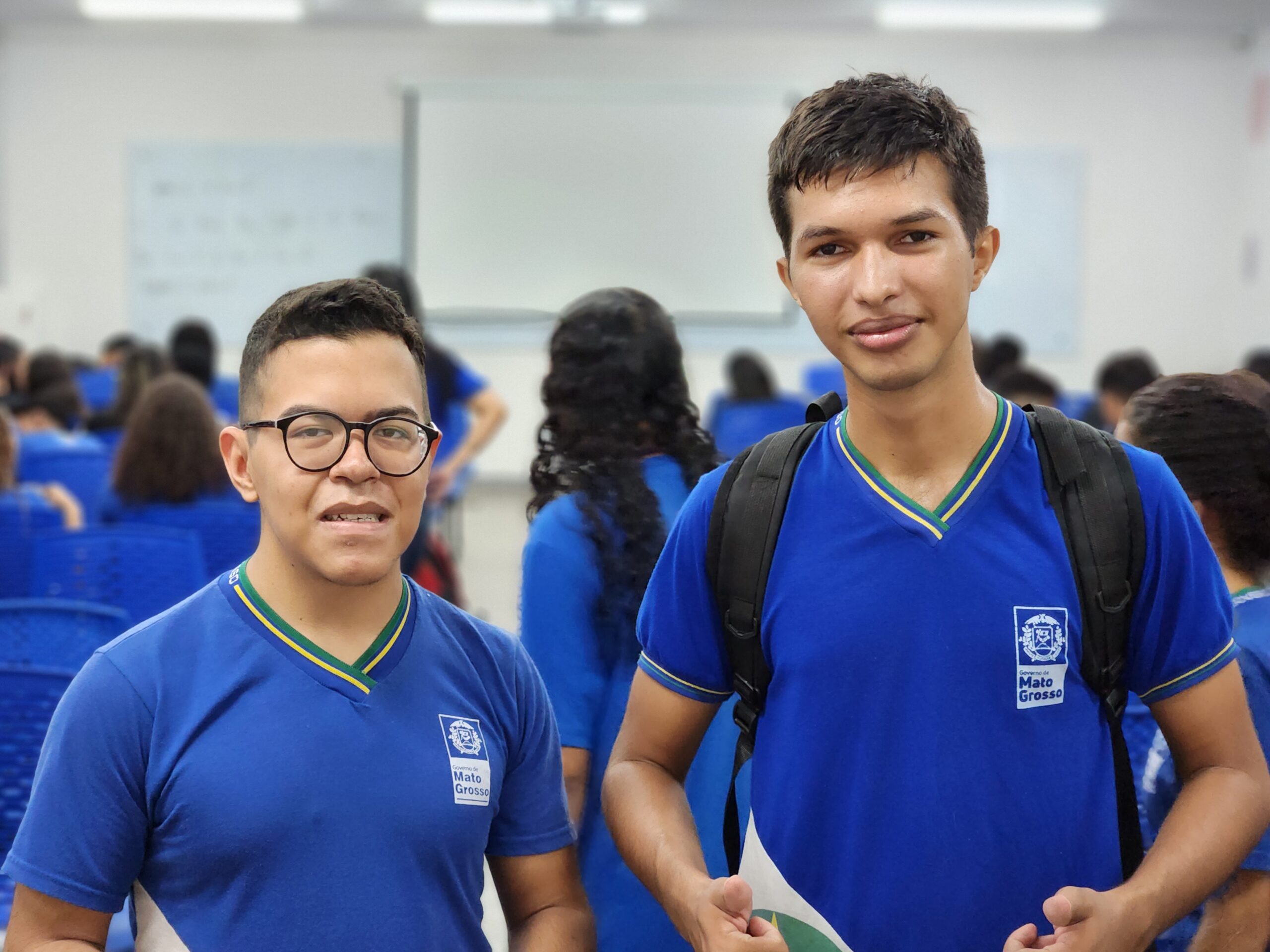 “Aulões da Seduc ajudam estudantes que não têm acesso a cursinhos pagos”, afirma aluno da Rede Estadual
