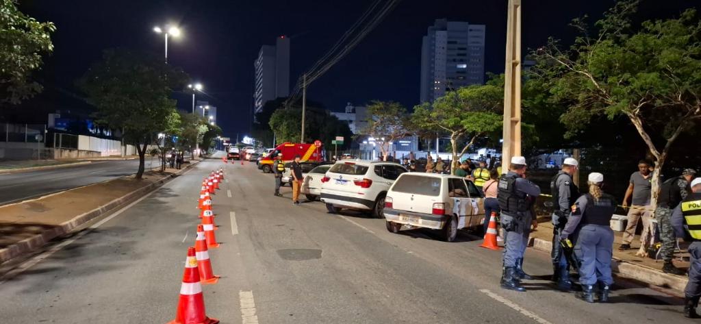 Operações Lei Seca resultam na prisão de 16 condutores embriagados na madrugada deste domingo (23)