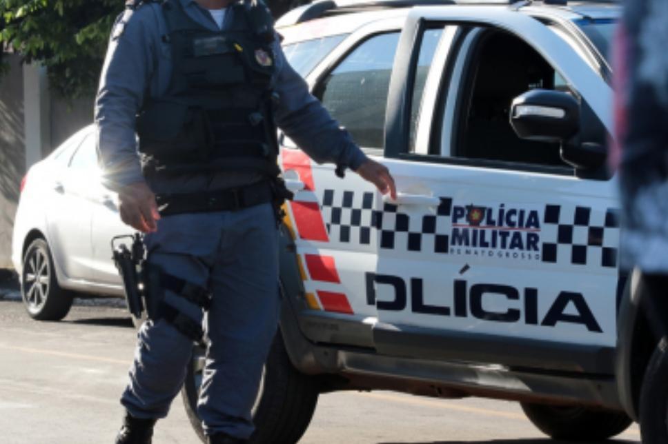Polícia Militar prende dois foragidos da Justiça por tráfico de drogas em Barra do Garças