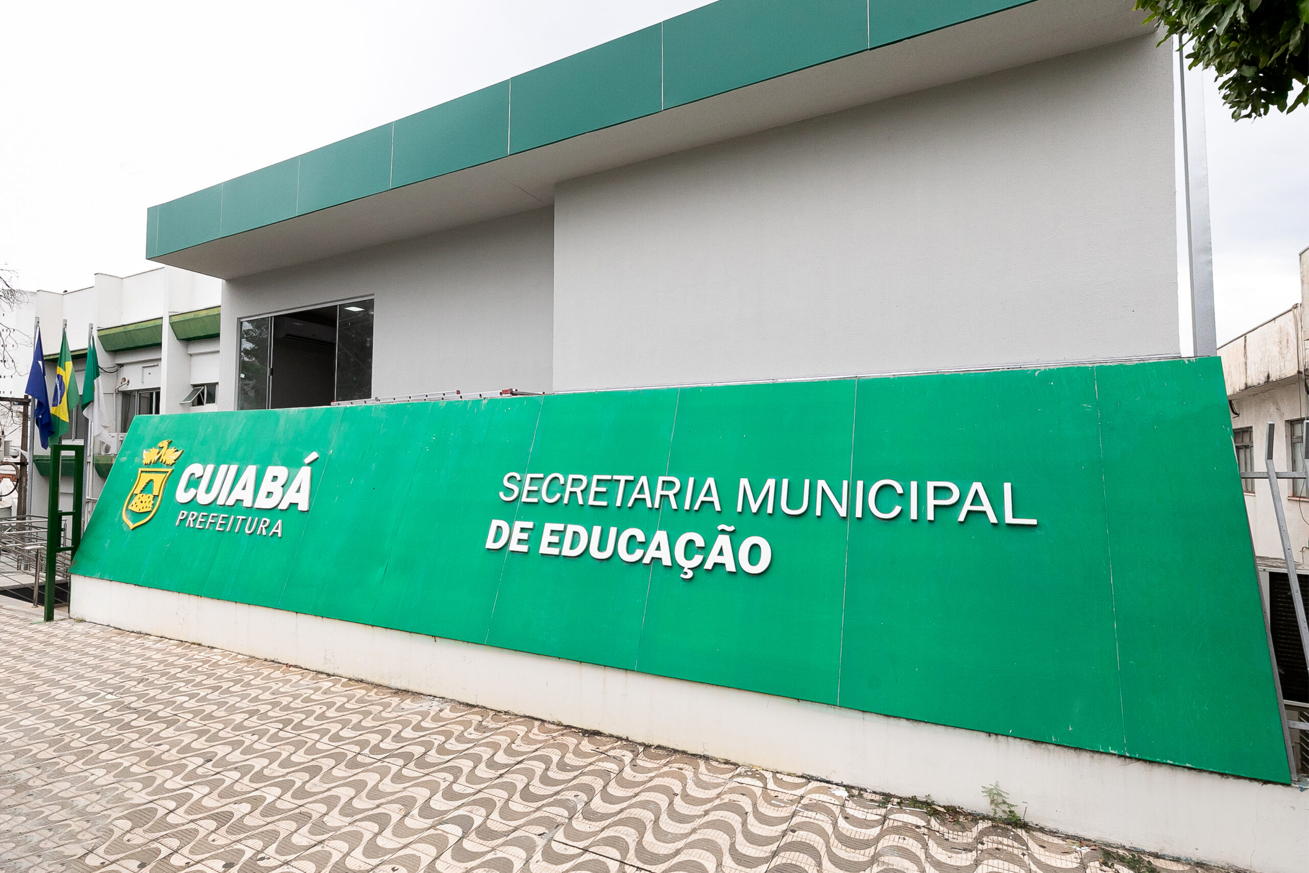 Técnicos terão níveis elevados e licenças-prêmios serão concedidas