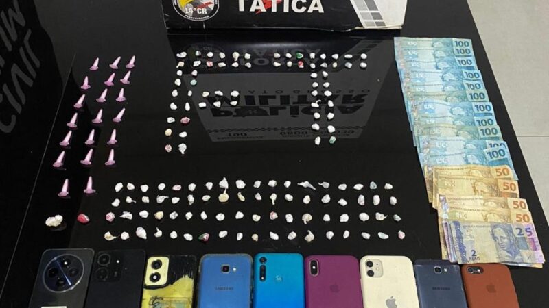 Força Tática desarticula ponto de venda de drogas e conduz oito pessoas em Nova Mutum