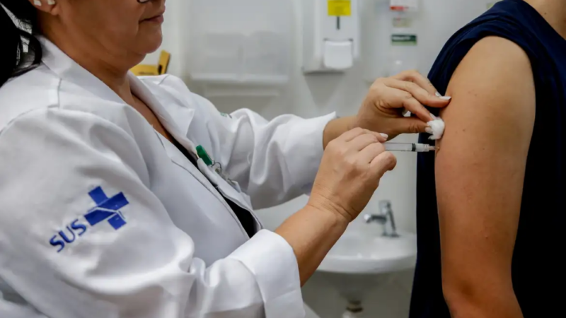 SES alerta para baixa vacinação contra a gripe entre grupos prioritários e estratégicos em MT